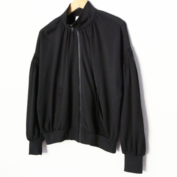 Cabi Chance Bomber Jacket S High Neck Full Zip Up Stretch Jersey Black 3731 $139 - Picture 4 of 16